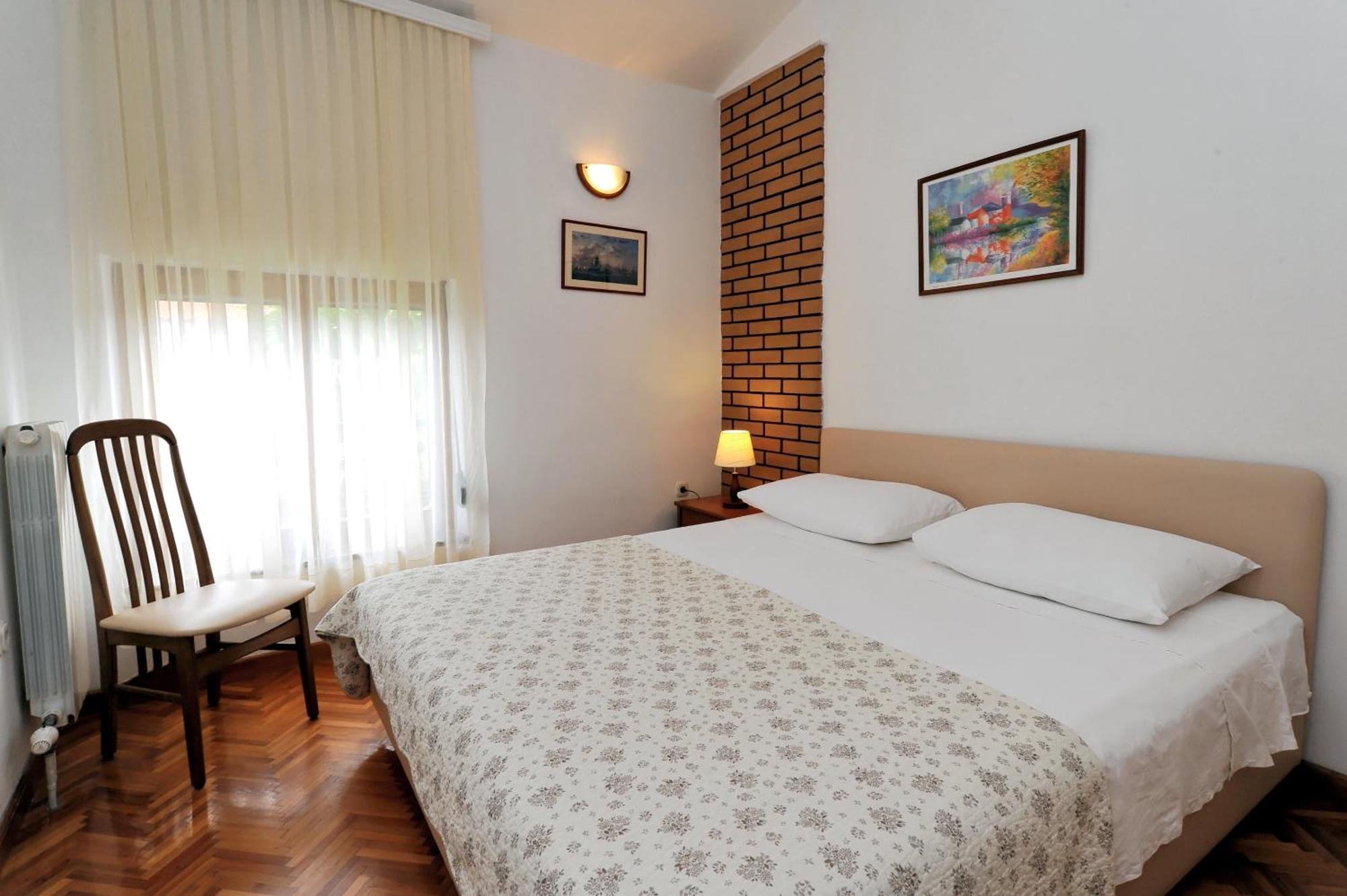 Apartments Villa Eden Preko Chambre photo
