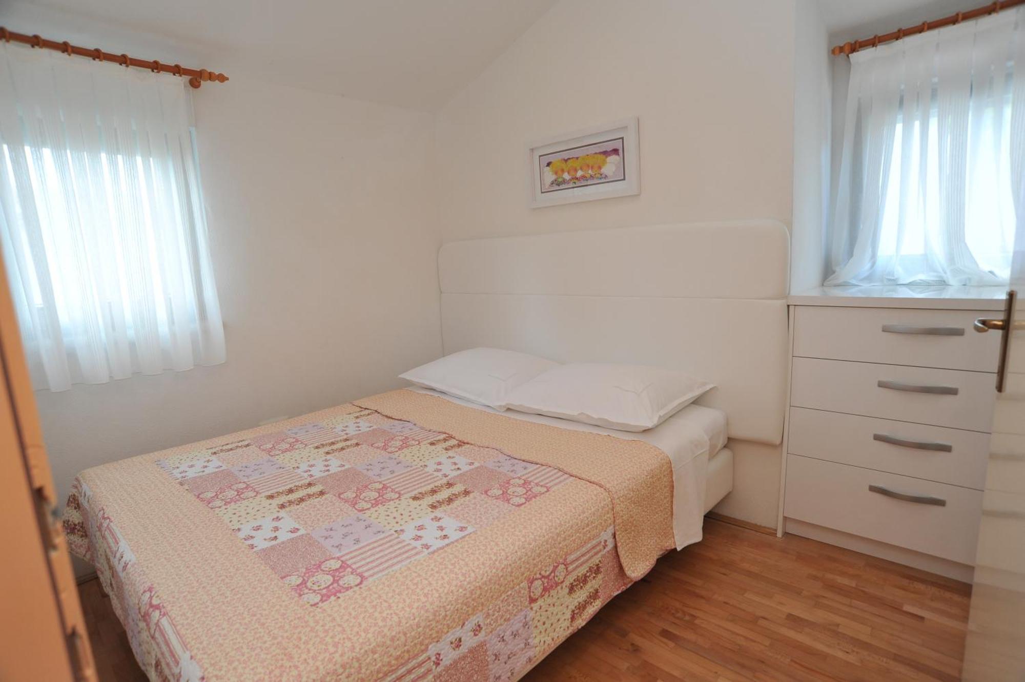 Apartments Villa Eden Preko Chambre photo