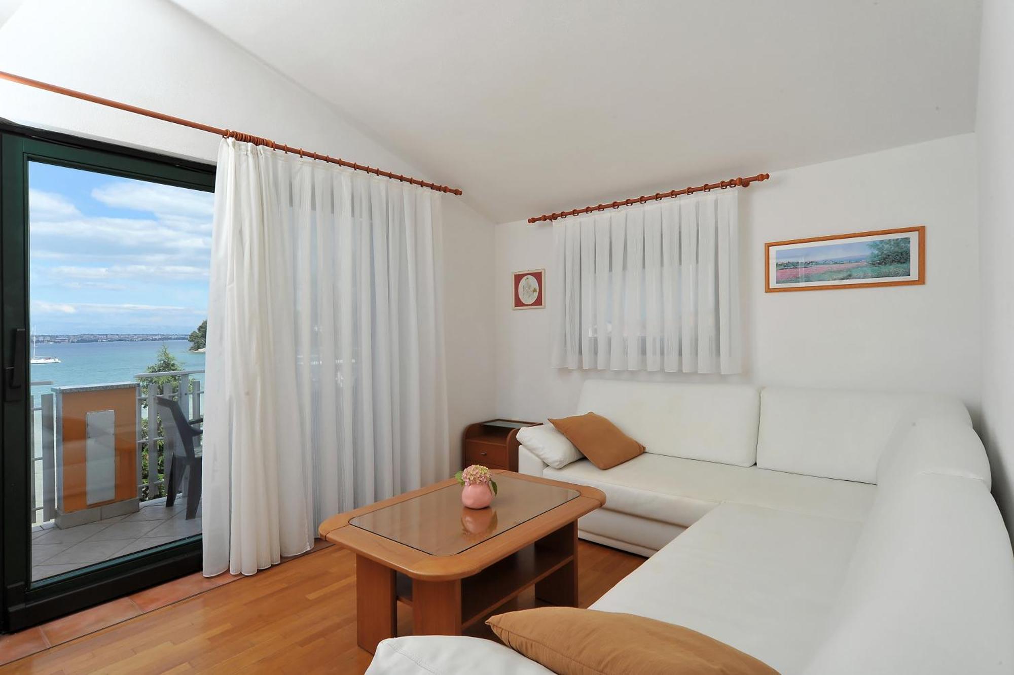 Apartments Villa Eden Preko Extérieur photo
